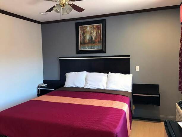 Imagen general del Hotel Starlight Inn Canoga Park. Foto 4