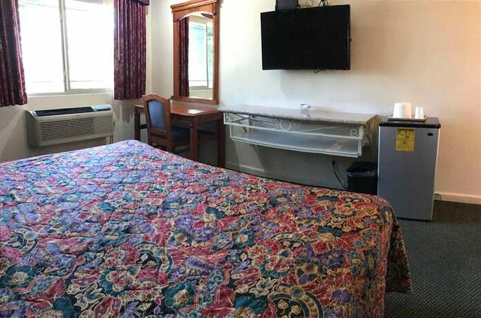Imagen general del Hotel Starlight Inn Canoga Park. Foto 7