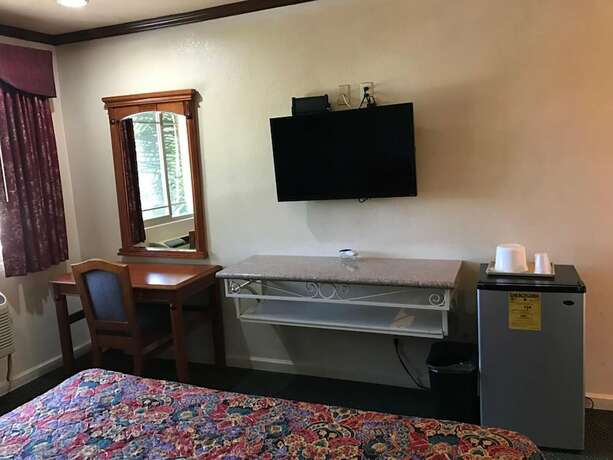 Imagen general del Hotel Starlight Inn Canoga Park. Foto 8