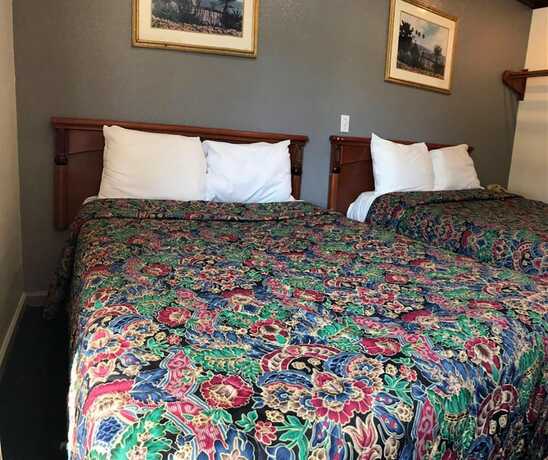 Imagen general del Hotel Starlight Inn Canoga Park. Foto 11