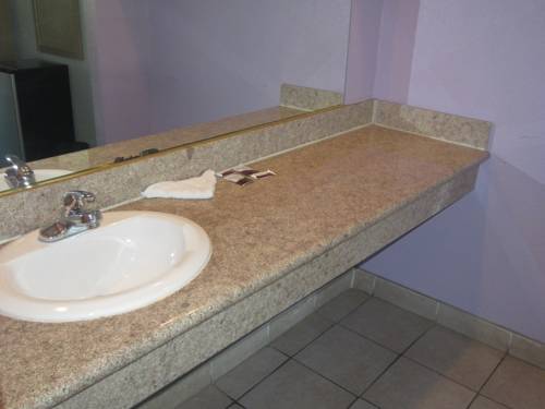 Imagen de la habitación del Hotel Starlight Inn Valley Boulevard. Foto 13