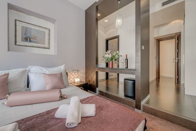 Imagen de la habitación del Hotel Starlight Luxury Rooms. Foto 6