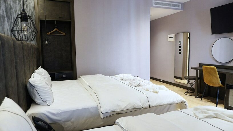 Imagen general del Hotel Starlight, Tirana. Foto 1