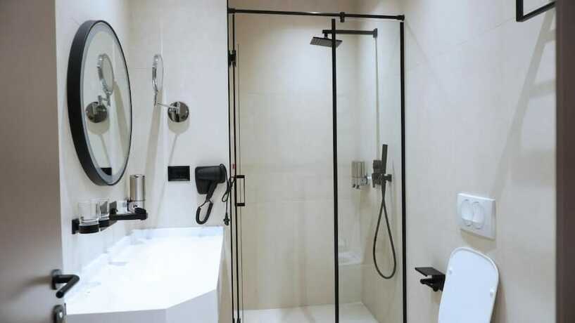 Imagen de la habitación del Hotel Starlight, Tirana. Foto 11