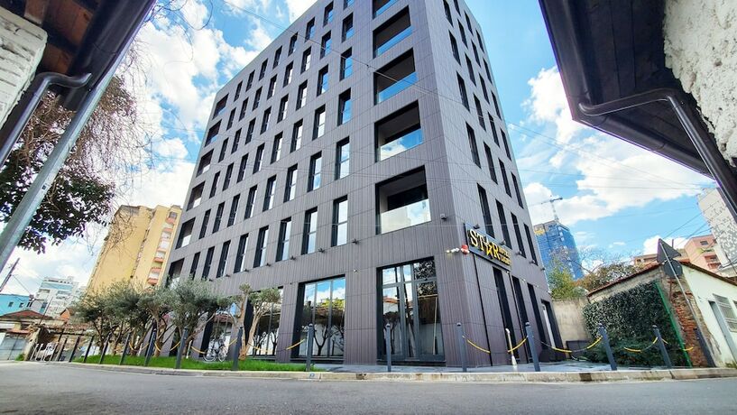 Imagen general del Hotel Starlight, Tirana. Foto 3