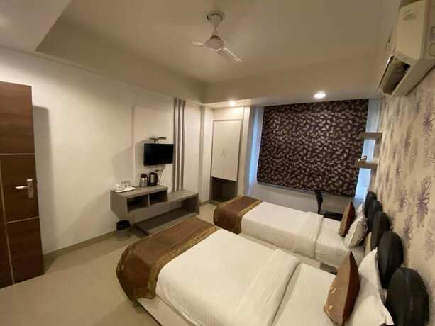 Imagen general del Hotel Starlit Select Nirvana. Foto 9