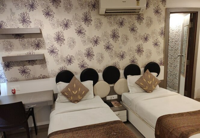 Imagen general del Hotel Starlit Select Nirvana. Foto 13