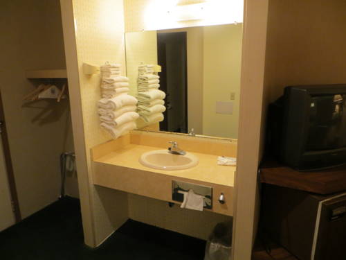 Imagen de la habitación del Hotel Starlite Budget Inn. Foto 7