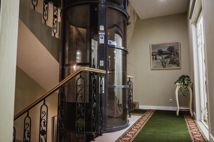 Imagen de los interiores del Hotel Starosadskiy. Foto 9