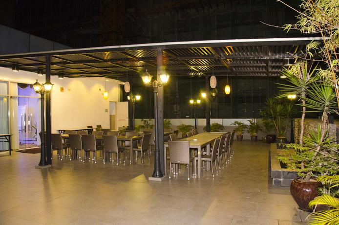 Imagen de los exteriores del Hotel Starpoints Kuala Lumpur. Foto 7