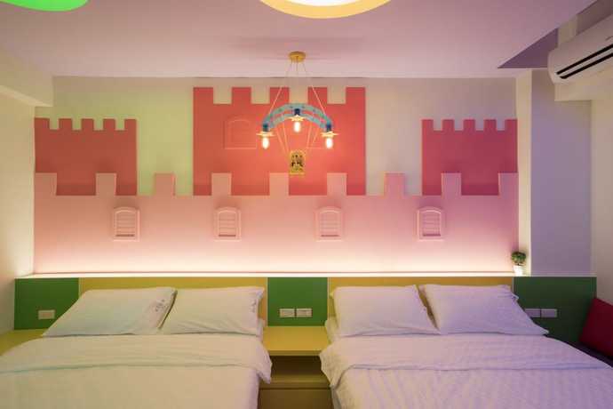 Imagen de la habitación del Hotel Starry Night Laurel. Foto 17