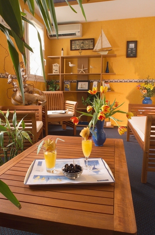 Imagen del bar/restaurante del Hotel Stars Antibes. Foto 4