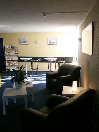 Imagen de los interiores del Hotel Stars Dijon Sud. Foto 10