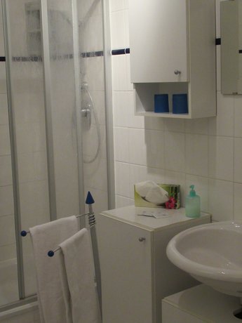 Imagen de la habitación del Hotel Stars Inn. Foto 11