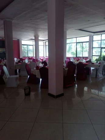 Imagen del bar/restaurante del Hotel Starscape. Foto 2