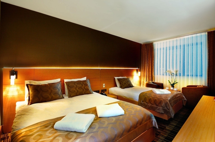 Imagen de la habitación del Hotel Starton. Foto 6