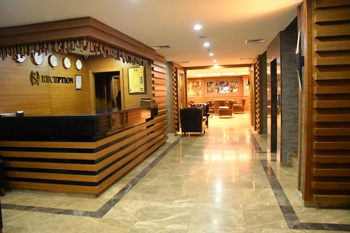 Imagen de los interiores del Hotel Starton. Foto 16