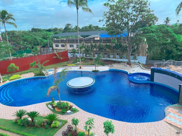 Imagen de la piscina del Hotel Starview and Resort. Foto 14