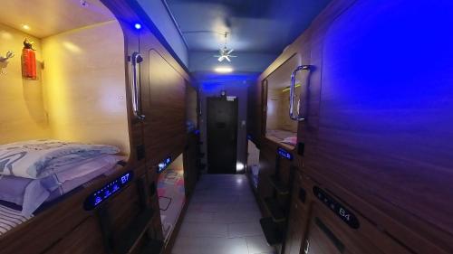Imagen de la habitación del Hotel Starway Capsules. Foto 11