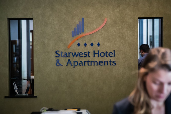 Imagen de los interiores del Hotel Starwest Apartments Alderney On Hay. Foto 14