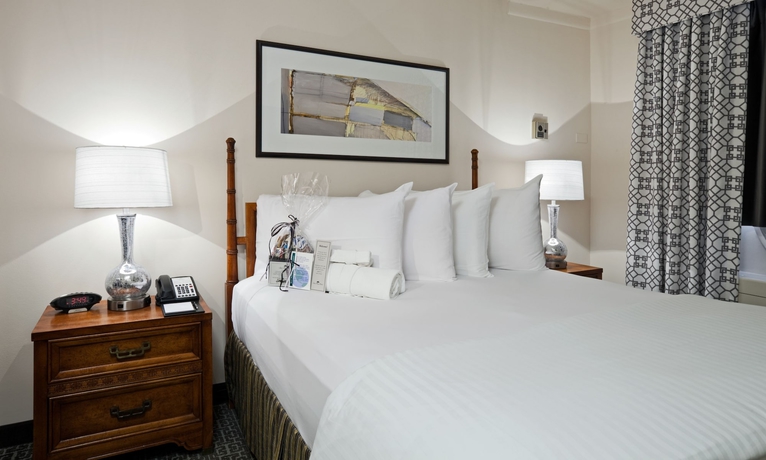 Imagen de la habitación del Hotel State Plaza. Foto 3