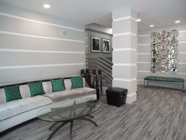 Imagen de los interiores del Hotel State Plaza. Foto 18