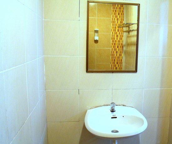 Imagen de la habitación del Hotel Station Klang. Foto 18