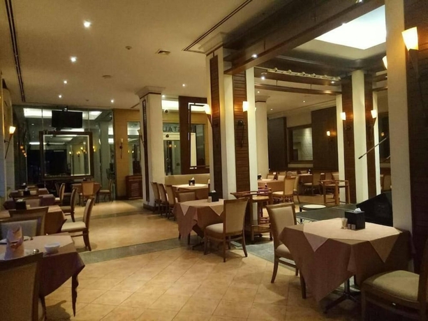 Imagen del bar/restaurante del Hotel Station One. Foto 2