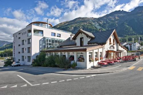 Imagen general del Hotel Station, PONTRESINA. Foto 1