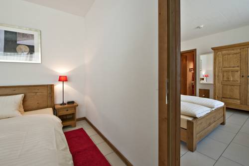 Imagen de la habitación del Hotel Station, PONTRESINA. Foto 2
