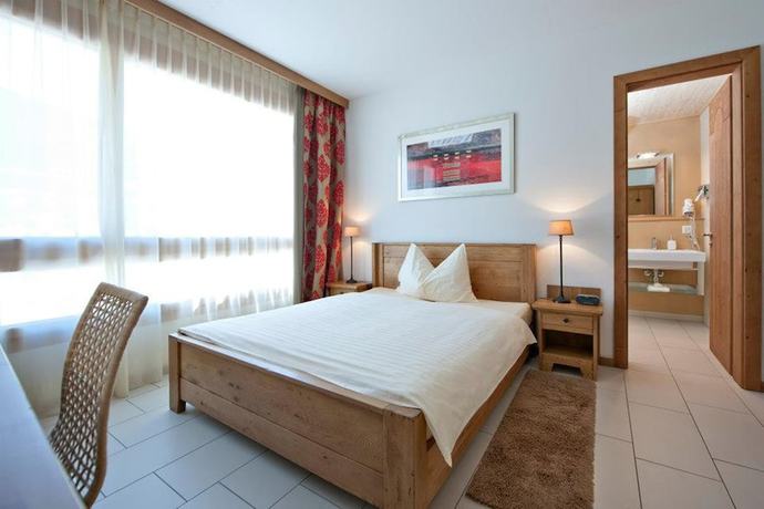 Imagen de la habitación del Hotel Station, PONTRESINA. Foto 6