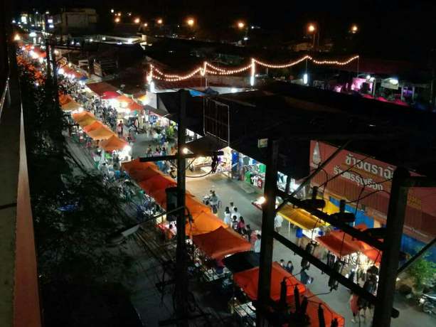 Imagen del bar/restaurante del Hotel Station, Trang. Foto 6