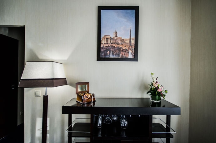 Imagen de los interiores del Hotel Statskij Sovetnik Zagorodnyy. Foto 14