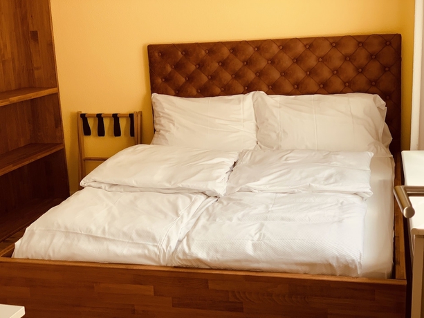 Imagen de la habitación del Hotel Statthotel. Foto 16