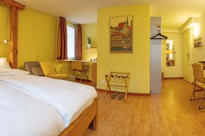 Imagen de la habitación del Hotel Statthotel, Z&uacute;rich. Foto 6