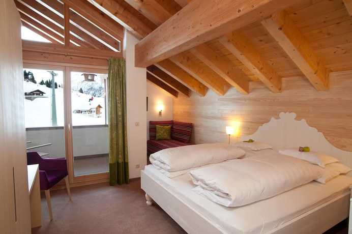 Imagen de la habitación del Hotel St&auml;feli. Foto 10