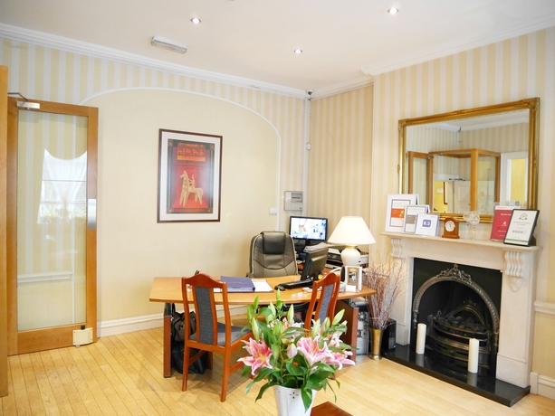 Imagen de los interiores del Hotel Staunton. Foto 14