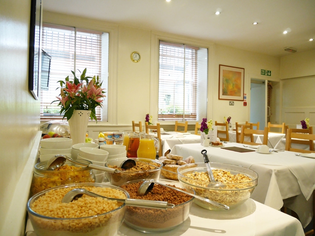 Imagen del bar/restaurante del Hotel Staunton. Foto 6