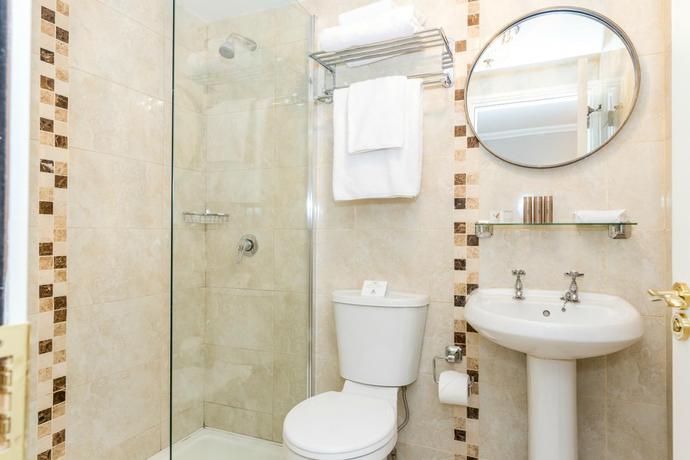 Imagen general del Hotel Stauntons On The Green, Dublín. Foto 8