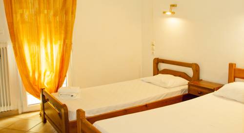 Imagen de la habitación del Hotel Stavrodromi. Foto 2