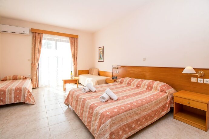 Imagen de la habitación del Hotel Stavros Melathron. Foto 19