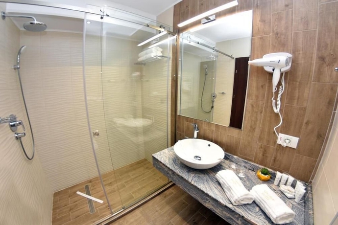 Imagen de la habitación del Hotel Stavros, Navodari. Foto 13