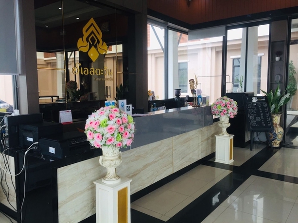 Imagen de los interiores del Hotel S-tawan and Convention. Foto 14