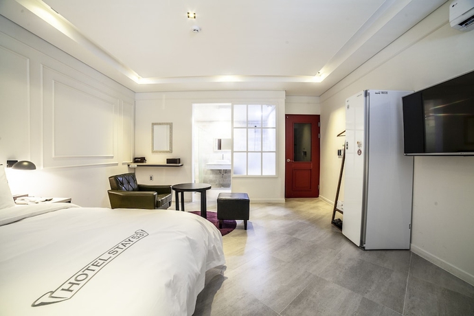 Imagen de la habitación del Hotel Stay 53. Foto 5