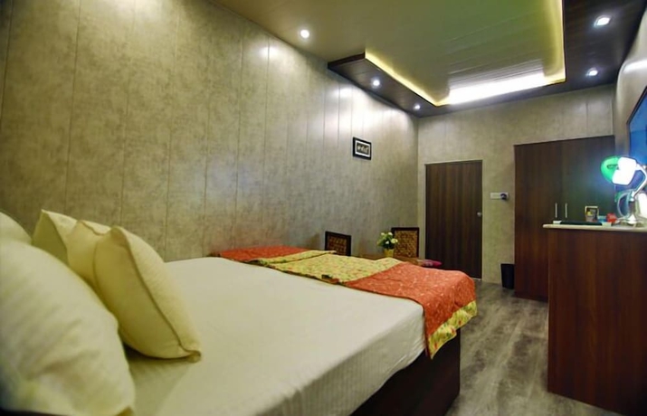 Imagen de la habitación del Hotel Stay At Kumbh. Foto 11