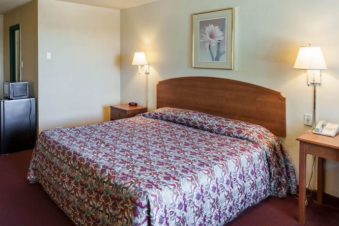 Imagen de los exteriores del Hotel Stay Express Inn Near Ft. Sam Houston. Foto 10