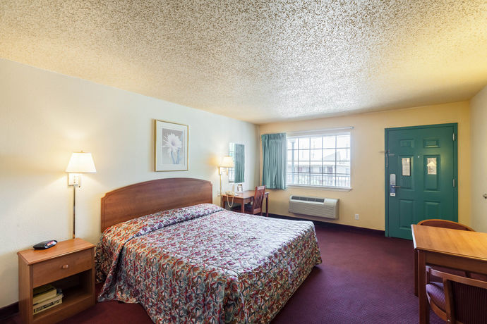 Imagen de los interiores del Hotel Stay Express Inn Near Ft. Sam Houston. Foto 15