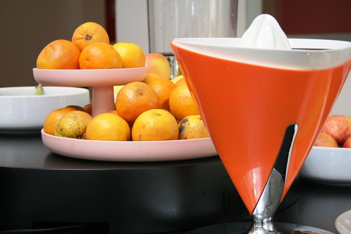 Imagen del bar/restaurante del Hotel Stay Faro Centro. Foto 5