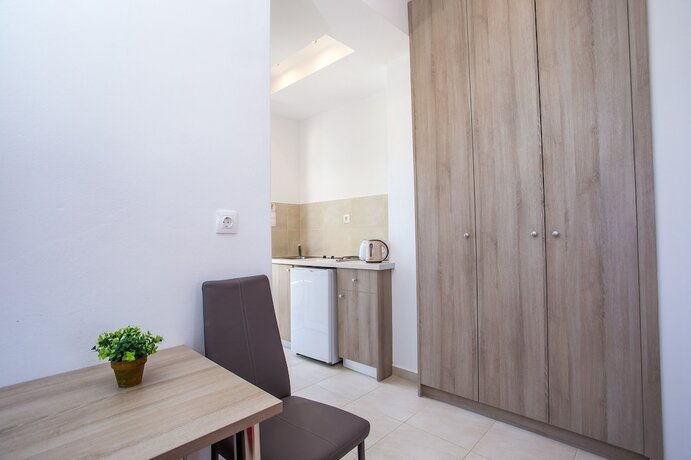 Imagen de la habitación del Hotel Stay Helios - Aparts and Pool Suites. Foto 11