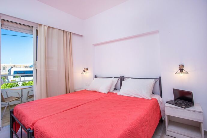 Imagen de la habitación del Hotel Stay Helios - Aparts and Pool Suites. Foto 12